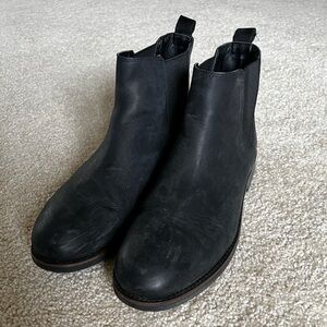 American Eagle Chelsea Boots
